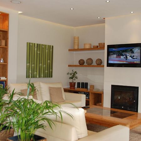 Bamboo Guest House Hermanus Bagian luar foto