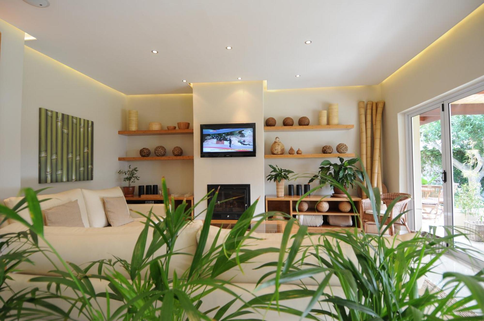 Bamboo Guest House Hermanus Bagian luar foto