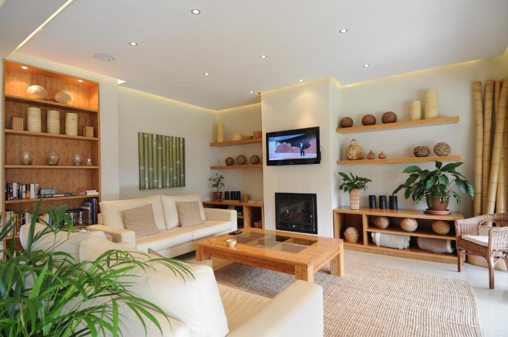 Bamboo Guest House Hermanus Bagian luar foto