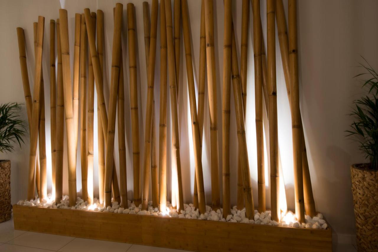 Bamboo Guest House Hermanus Bagian luar foto