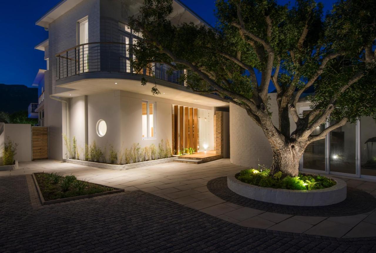 Bamboo Guest House Hermanus Bagian luar foto